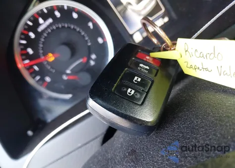 2015 Toyota Camry Xse V6 z USA, uszkodzony, nr VIN 4T1BK1FKXFU561577